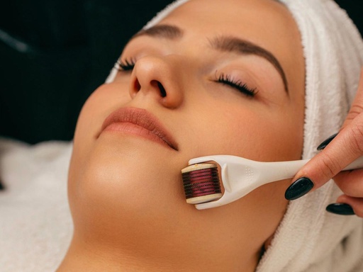 Derma Rolling (Microneedling)